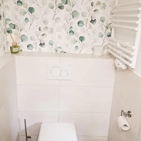 Clobes By Interhome *