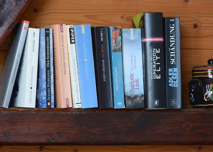 Clobes By Interhome * Unshausen