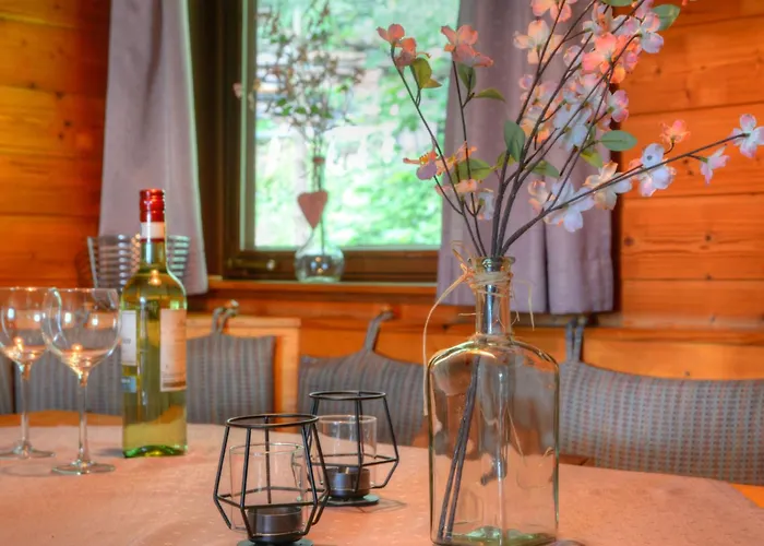 Clobes By Interhome Unshausen